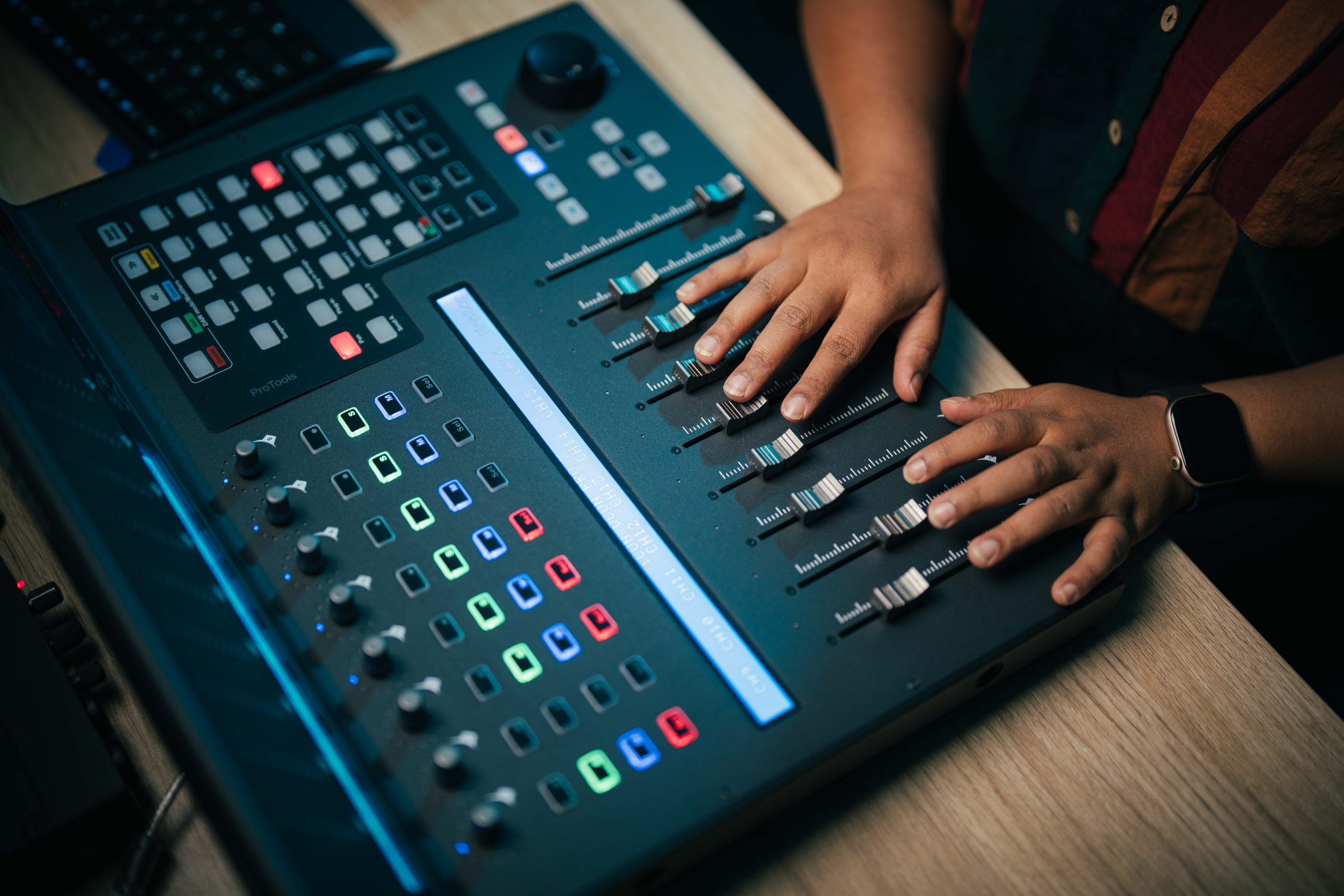 Sound mixing at Alucinor Productions